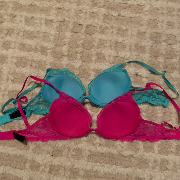 Natori feathers bra bundle - Picture 2 of 2